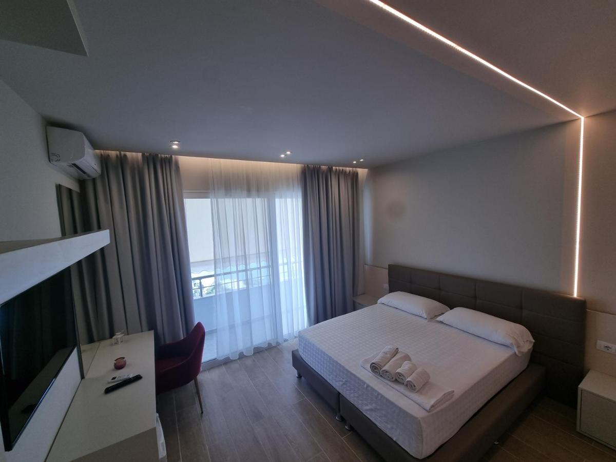 Hotel Ble Ble Vlorë Buitenkant foto