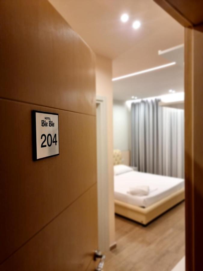Hotel Ble Ble Vlorë Buitenkant foto